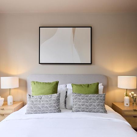 The Twickenham Wonder - Lovely 1Bdr Flat With Parking 외부 사진