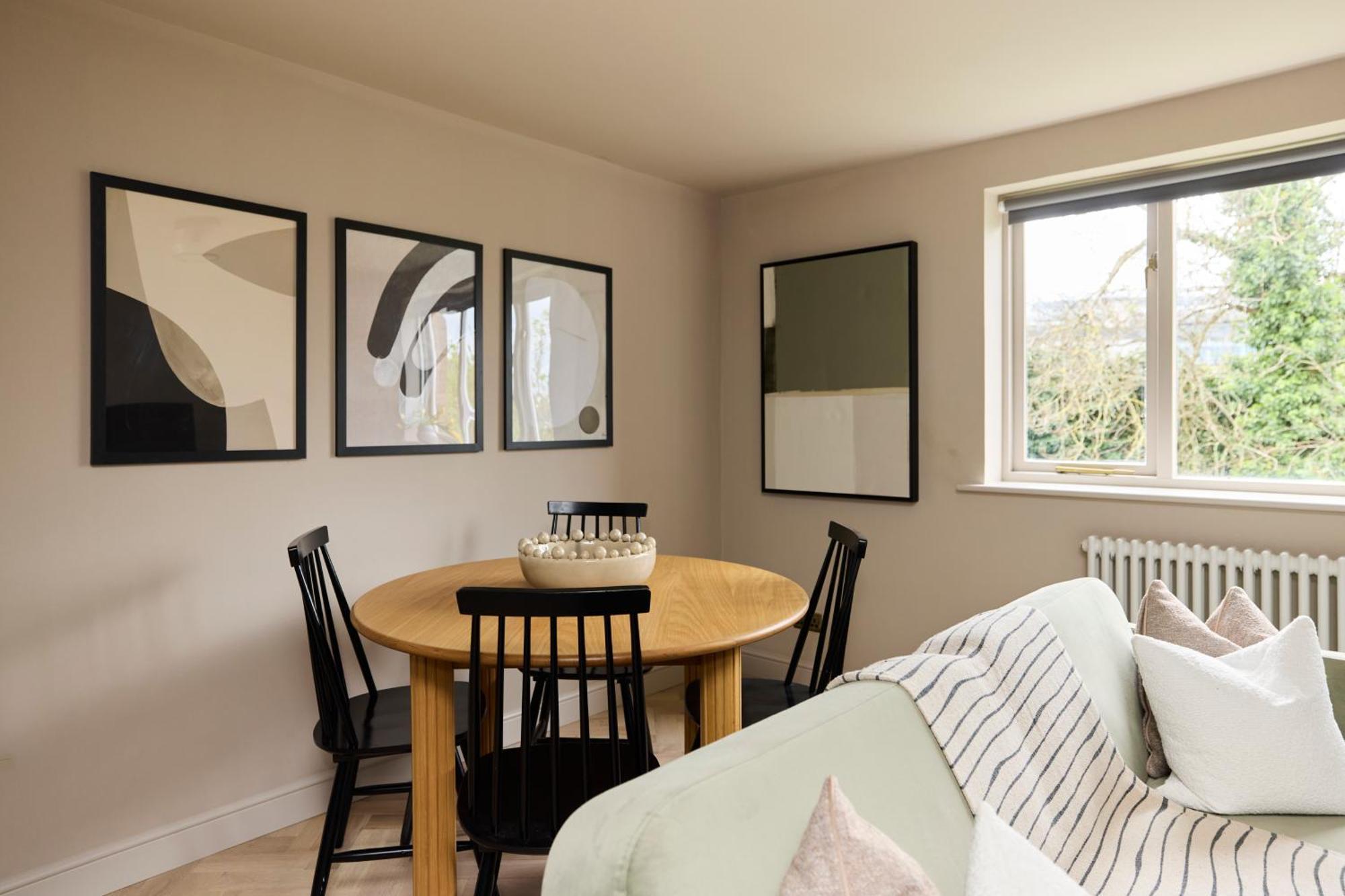 The Twickenham Wonder - Lovely 1Bdr Flat With Parking 외부 사진